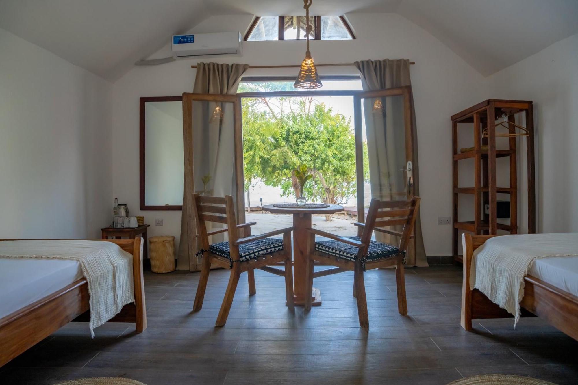 Juana Ocean Villas Makunduchi Extérieur photo